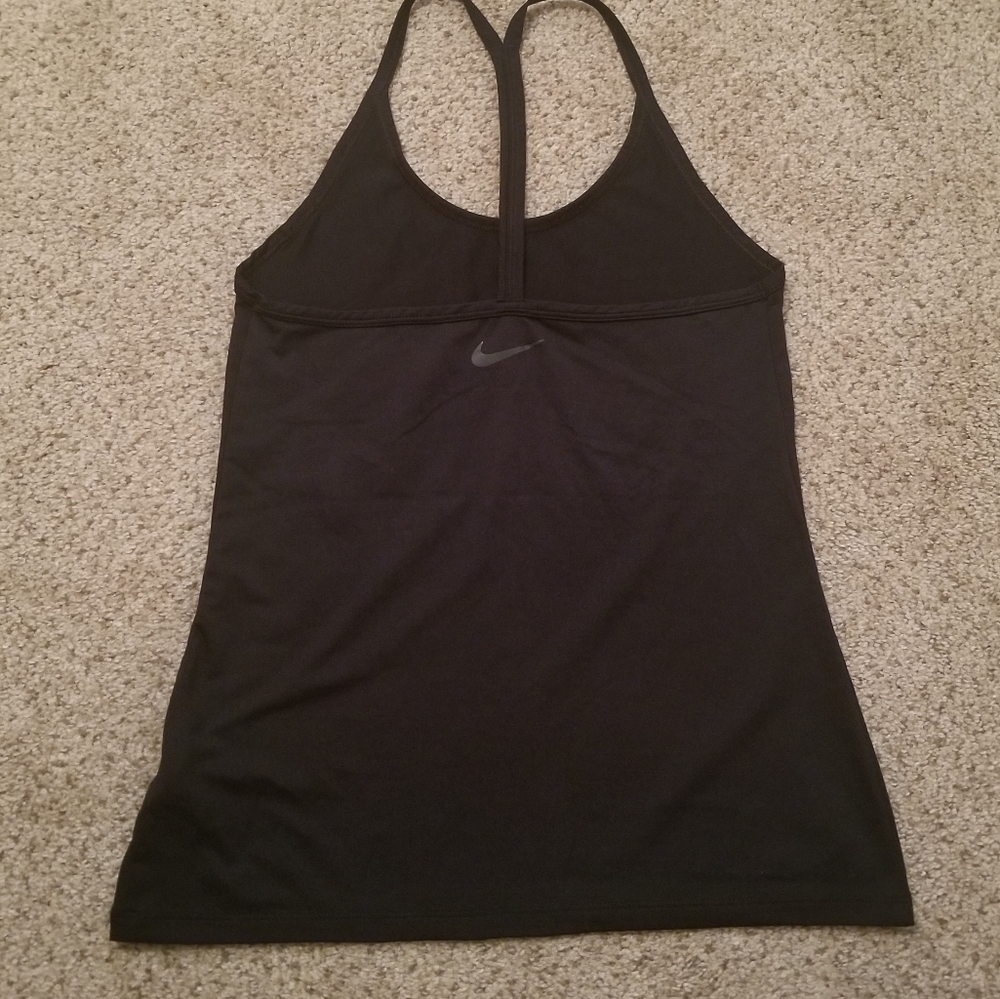 Nike tank